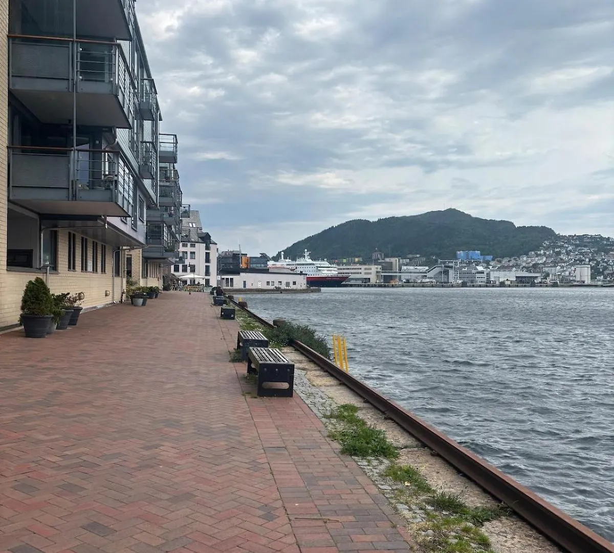 Nordnes Apartment - Bergen City Center - 500M To Bryggen Norveç